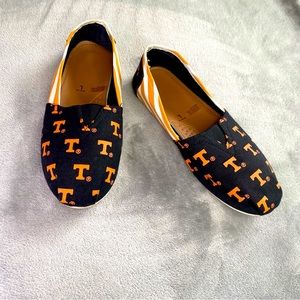 Tennessee Vols Slip-On Shoes Women’s Size Large